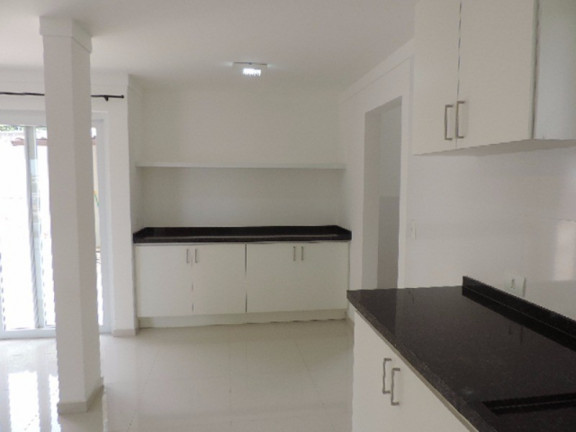 Imagem Casa com 3 Quartos para Alugar, 300 m² em Parque das Palmeiras - Angra dos Reis