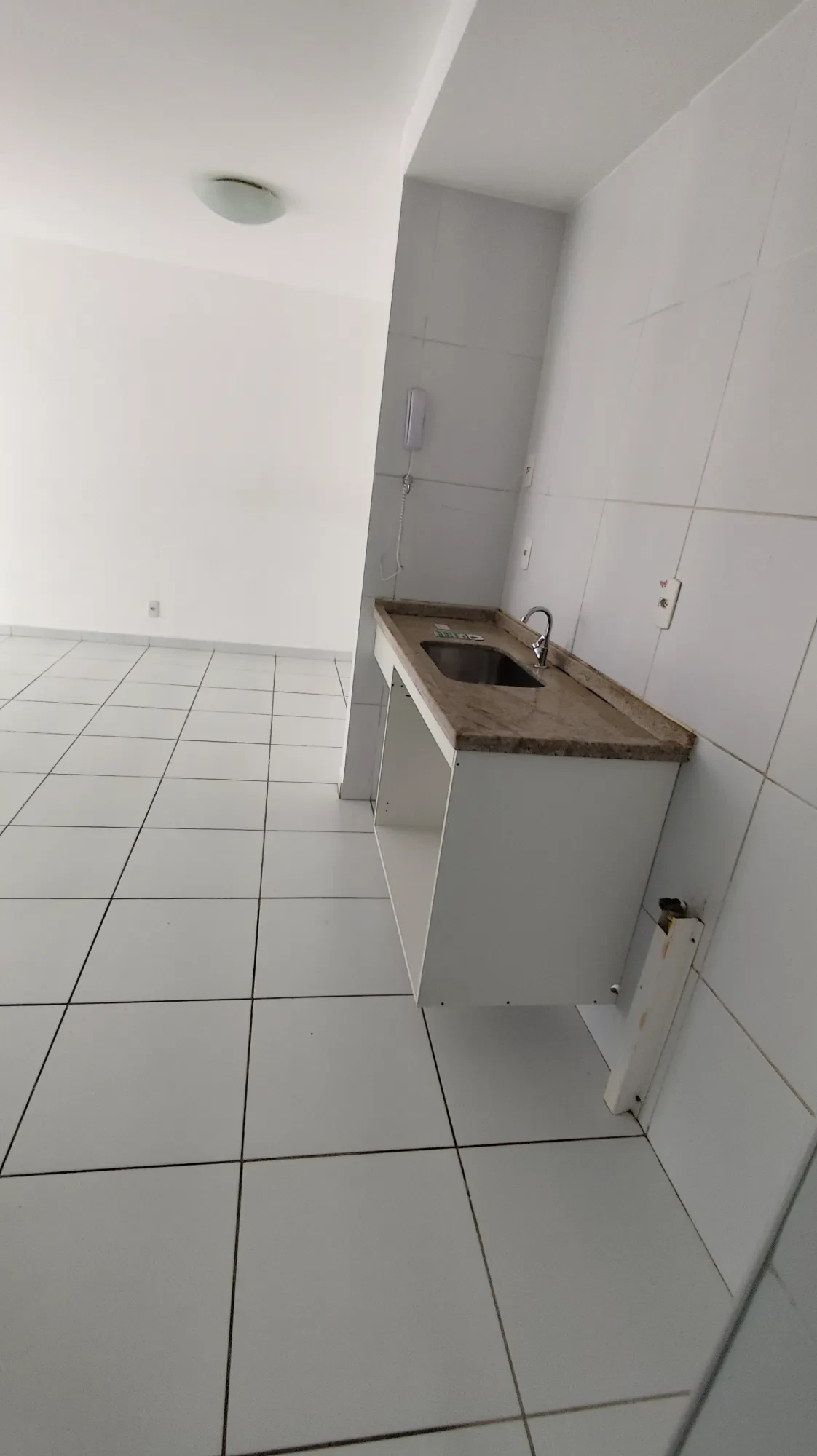 Imagem Apartamento com 3 Quartos para Alugar, 74 m² em Calhau - São Luís