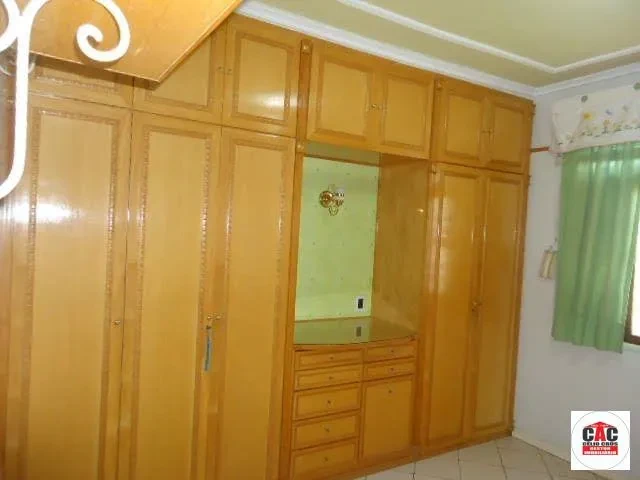 Imagem Casa com 4 Quartos à Venda, 320 m² em Atalaia - Aracaju