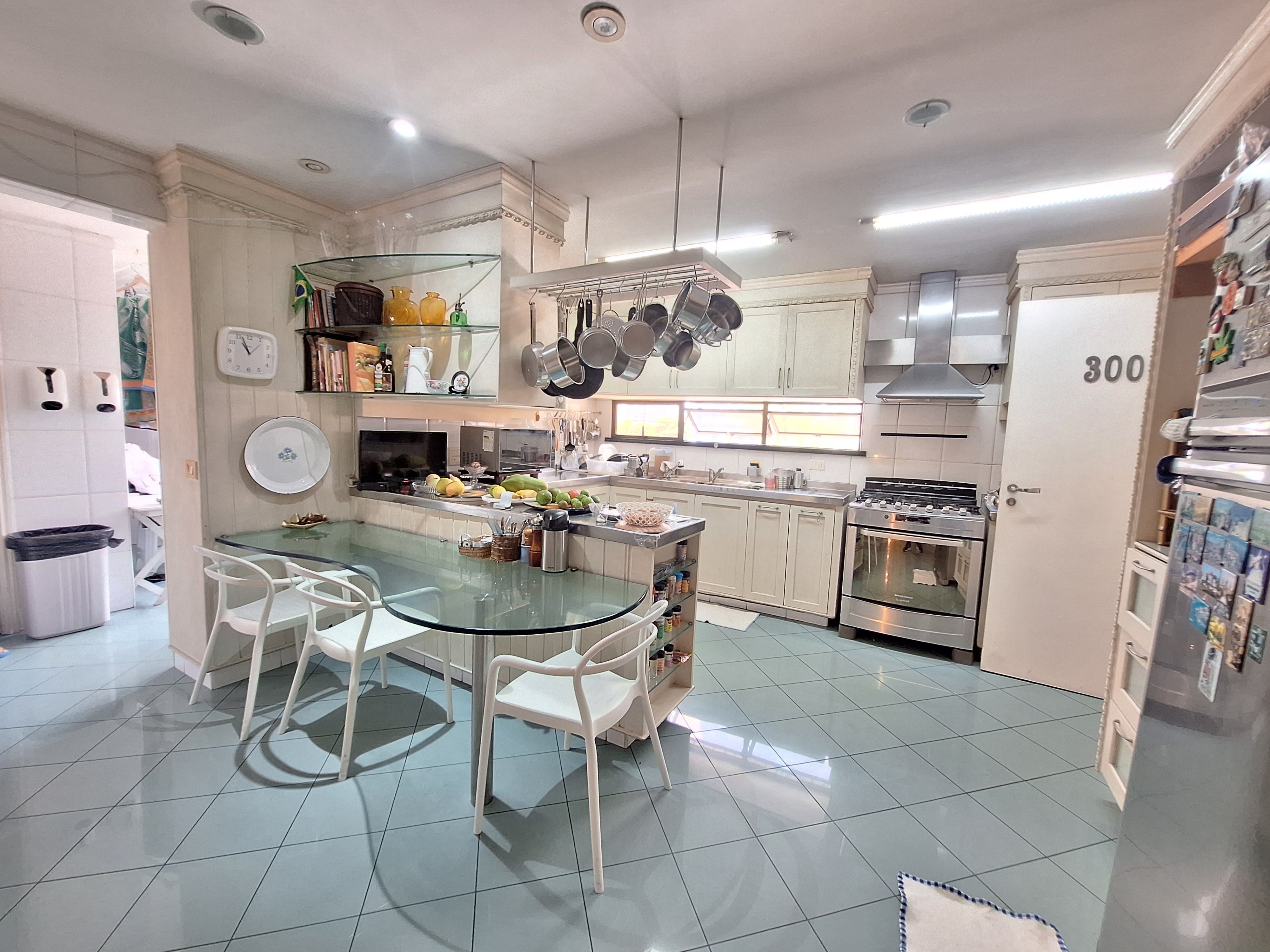 Foto do imóvel: Apartamento com 4 Quartos à Venda, 267 m²em Meireles - Fortaleza