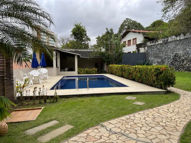 Imagem Casa com 3 Quartos à Venda, 311 m²em Pituaçu - Salvador