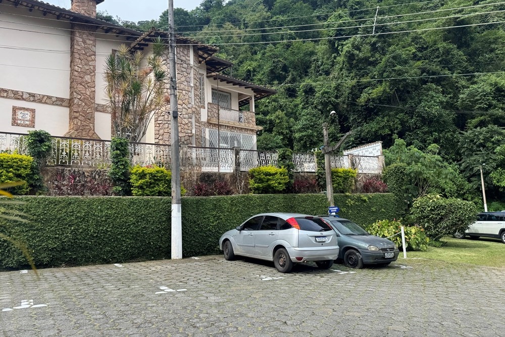 Imagem Apartamento com 2 Quartos à Venda, 46 m² em Itaipava - Petrópolis