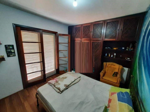 Imagem Casa com 4 Quartos à Venda, 274 m² em Vila Augusta - Guarulhos