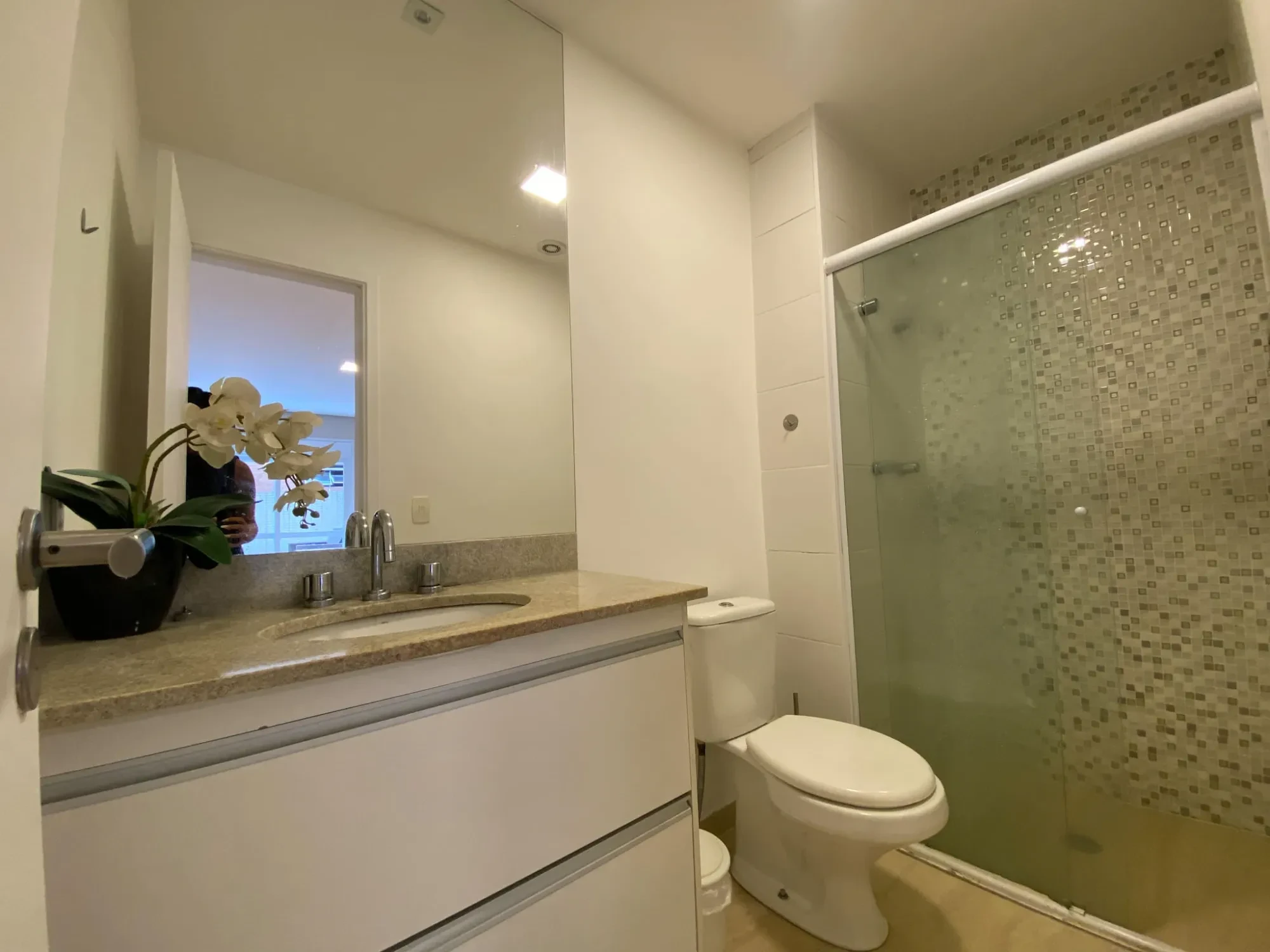 Imagem Apartamento com 1 Quarto à Venda, 105 m² em Gonzaga - Santos