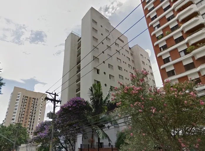 Condomínio Alessandra E Christiana Perdizes em São Paulo