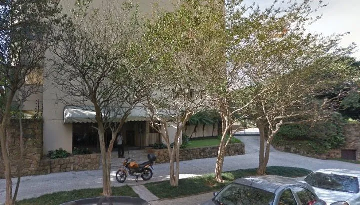 Condomínio Alto de Pinheiros 68 em São Paulo
