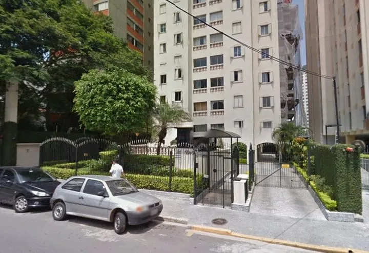 Condomínio Alvorada Vila Olímpia 855 em São Paulo