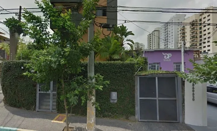 Condomínio Aroeira Alto Da Lapa em São Paulo