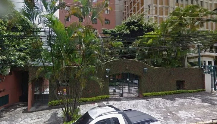 Condomínio Biblos Jardim América em São Paulo
