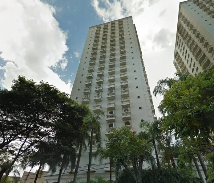 Condomínio Burgos Do Sumaré em São Paulo