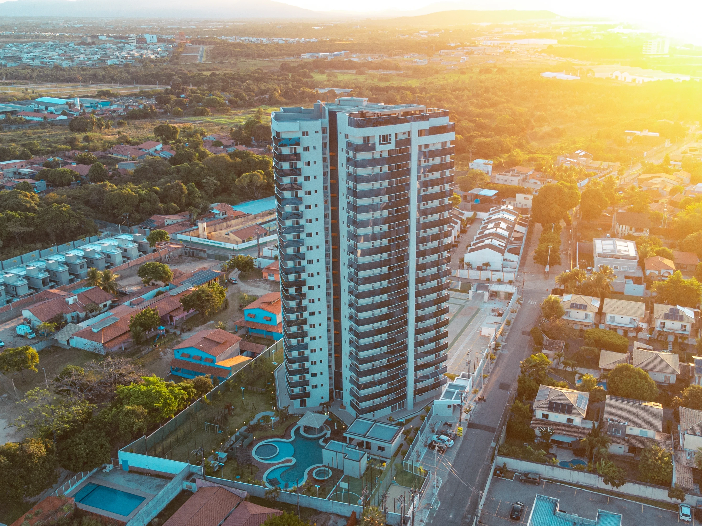 IZZI RESIDENCE EUSÉBIO 