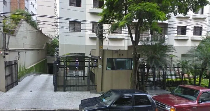 Condomínio Cambará Moema em São Paulo