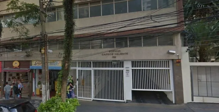 Condomínio VN Capote Valente em São Paulo