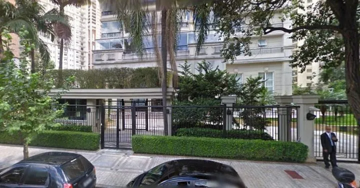Condomínio Caroline Vila Nova Conceição em São Paulo