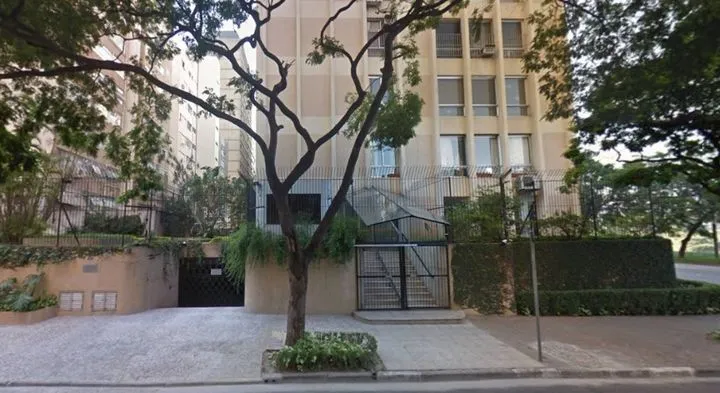 Condomínio Castellabate Jardim Europa em São Paulo