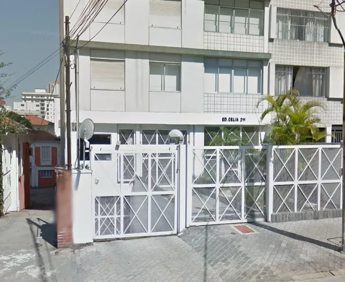 Condomínio Célia Pinheiros 211 em São Paulo