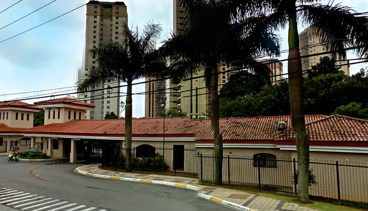 Condomínio Chácara Alto da Boa Vista em São Paulo