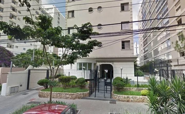 Condomínio Chateau D'amboise Pinheiros em São Paulo