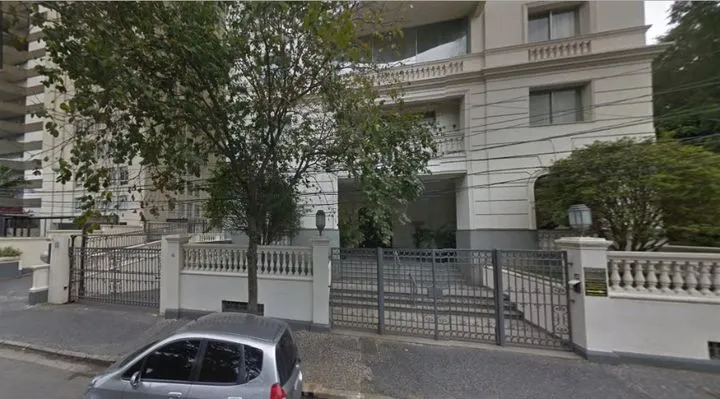 Condomínio Chatel Jardim Europa em São Paulo