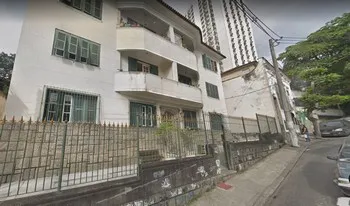 Condomínio Alberto Souza em Rio De Janeiro