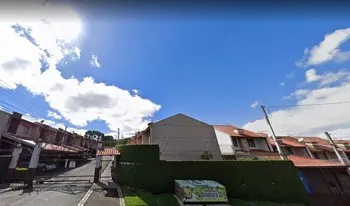 Condomínio Almenara Iii em Curitiba