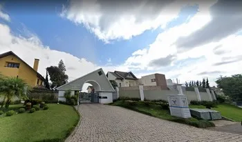 Condomínio Araucárias Do Barigui em Curitiba