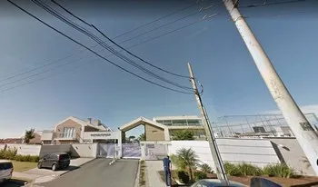Condomínio Burgenstock Condominium em Curitiba