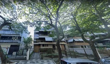 Condomínio Caraveli V em Rio De Janeiro