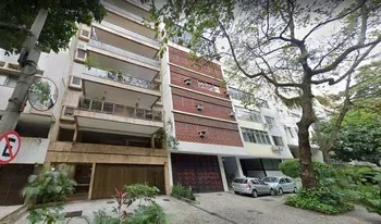 Condomínio Castelo Da Torre em Rio De Janeiro