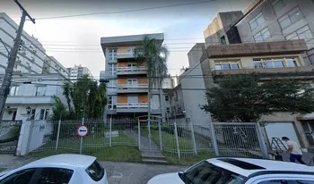 Condomínio Centro Clinico Sarmento Leite em Porto Alegre