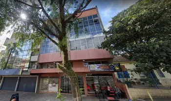 Condomínio Centro Comercial Câncio Gomes em Porto Alegre