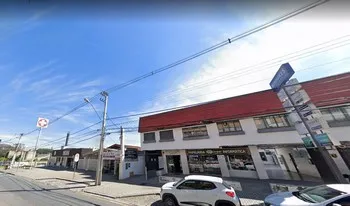 Condomínio Centro Comercial Cristo Rei em Curitiba