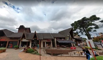 Imagem do Condomínio Centro Comercial Praça Do Moinho em Gramado