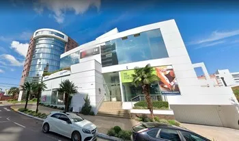 Imagem do Condomínio Centro Comercial Viverone Carlos Flores em Bento Gonçalves