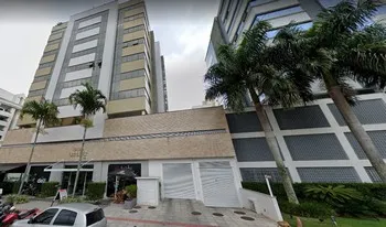 Imagem do Condomínio Centro Empresarial Isola Sarezzo em Florianópolis