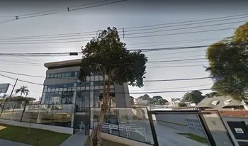 Condomínio Centro Medico E Comercial Vicente Machado em Curitiba