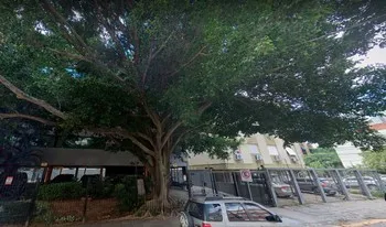 Condomínio Centro Profissional Lila Ripoll em Porto Alegre