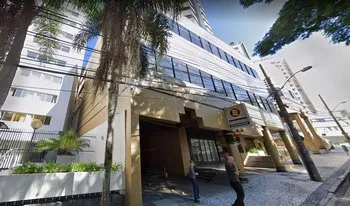 Condomínio Champagnat Center Torre Comercial em Curitiba