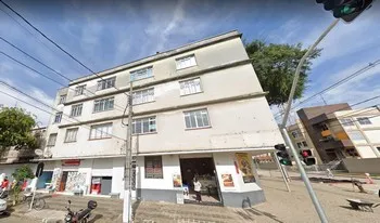 Condomínio Comercial E Residêncial Dona Elza em Curitiba