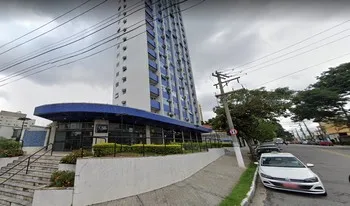 Condomínio Conjunto Comercial George Corbisier em São Paulo