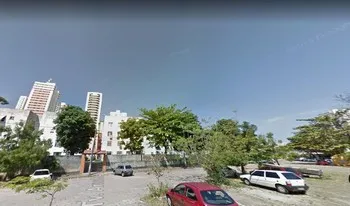 Condomínio Conjunto Dos Bancários Bloco 992-d em Salvador