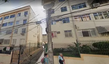 Condomínio Conjunto Residêncial Armando Mazzoli em Rio De Janeiro