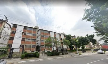 Condomínio Conjunto Residêncial Auetis -bloco D em São Paulo