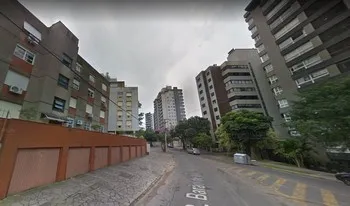 Condomínio Conjunto Residêncial Barão De Uba em Porto Alegre
