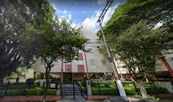 Condomínio Conjunto Residêncial Cassandoca Quadra Ii em São Paulo