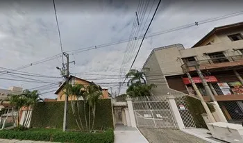 Condomínio Conjunto Residêncial Esmeralda em Curitiba