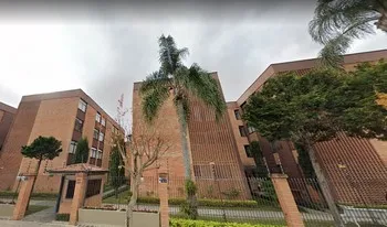 Condomínio Conjunto Residêncial Florença em Curitiba