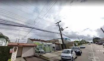 Condomínio Conjunto Residêncial Hermínia em Curitiba