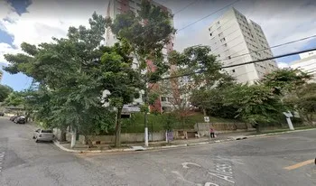 Condomínio Conjunto Residêncial Jardim Celeste Ii em São Paulo