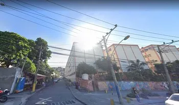 Condomínio Conjunto Residêncial Jardim Do Ipe em Rio De Janeiro